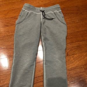 ❌Ivivva Joggers (6)